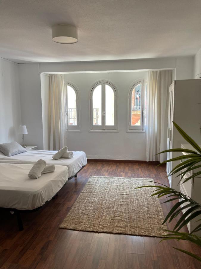 Irua Apartamentos 龙达 外观 照片